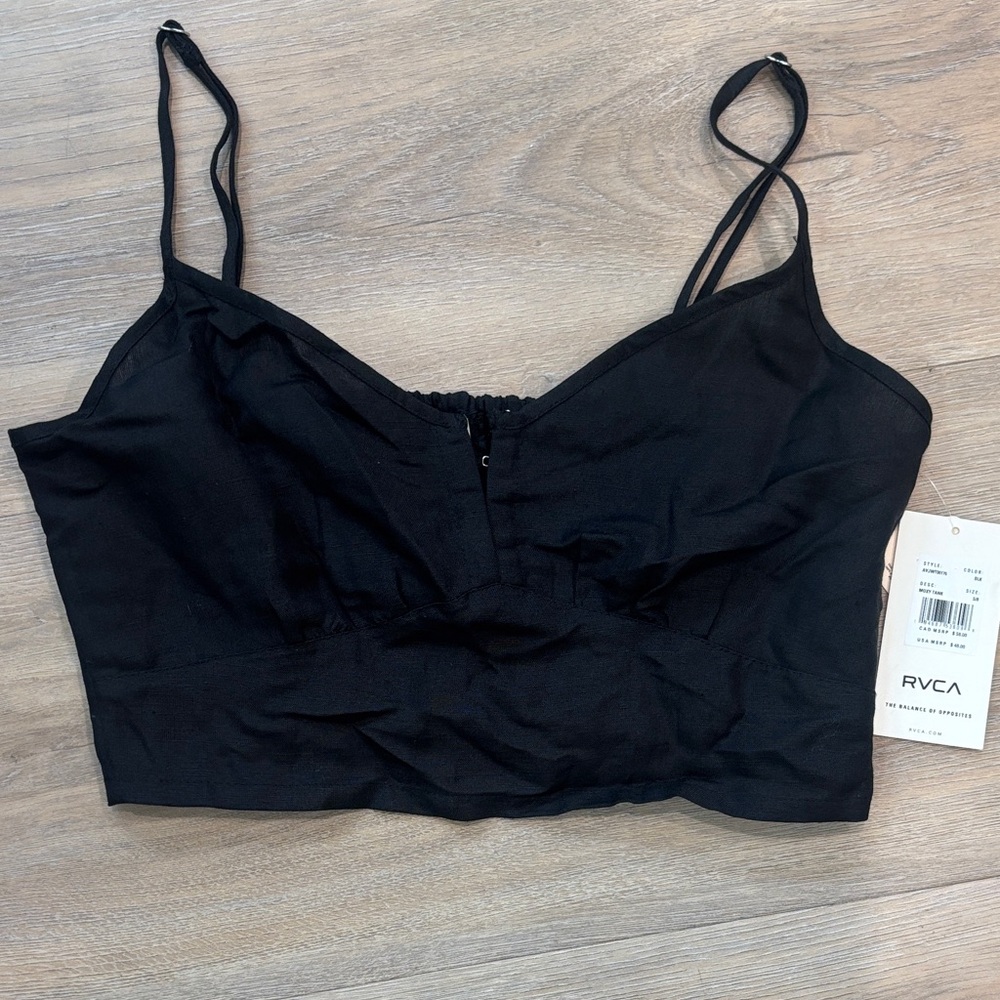 RVCA BLACK COSET STYLE CROP TOP